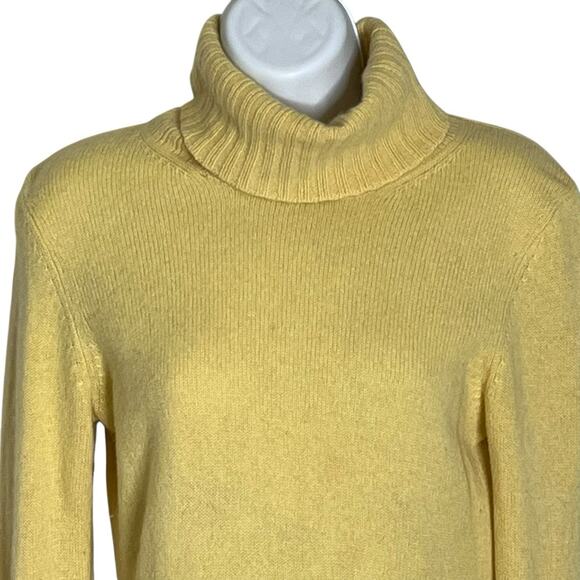 Vintage Bloomingdale's Sutton Studio Sweater M 100% Cashmere Turtleneck Yellow - Picture 2 of 9